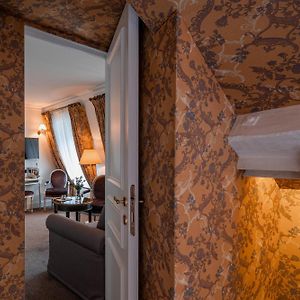 Suite "Signature"